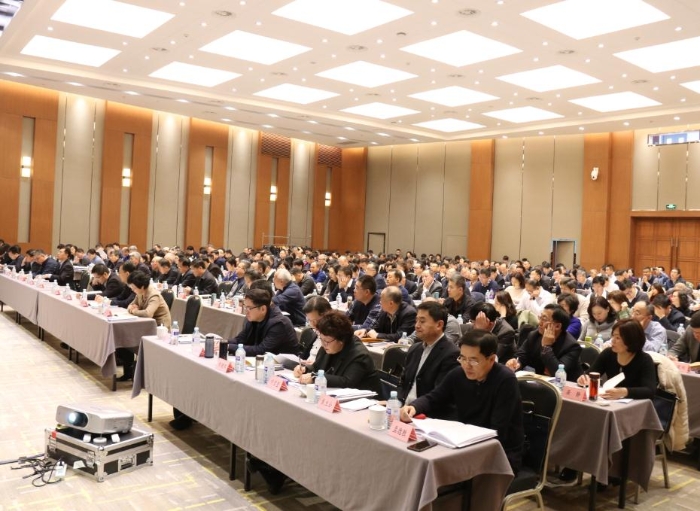 圖為會(huì)議現(xiàn)場(chǎng)。（中國(guó)食品藥品網(wǎng)記者陸悅 攝）