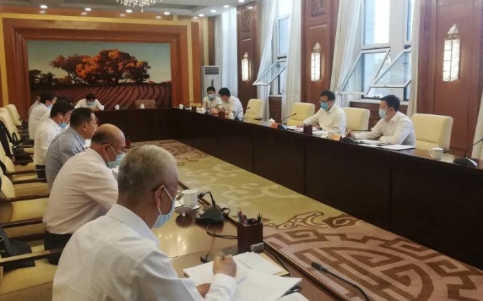 圖為會(huì)議現(xiàn)場。內(nèi)蒙古自治區(qū)藥品監(jiān)督管理局供圖