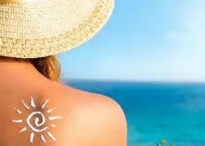 對(duì)太陽(yáng)也過敏？快收好這份夏日自救寶典