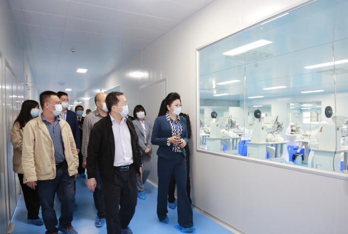 柳州市市場監(jiān)督管理局黨組書記、局長蔣為民帶隊(duì)到醫(yī)療器械生產(chǎn)企業(yè)調(diào)研復(fù)工復(fù)產(chǎn)情況