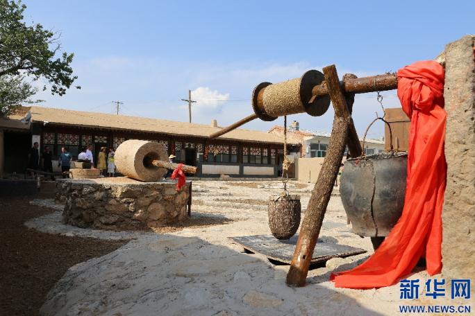 水泉村一處有60多年歷史的居所被改建為文化教育大院。新華網(wǎng) 曹楨攝