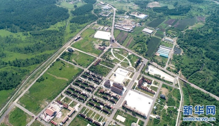 這是位于內(nèi)蒙古自治區(qū)呼倫貝爾市根河市的敖魯古雅鄂溫克族鄉(xiāng)（無人機照片，7月14日攝）。 新華社記者 賀書琛 攝