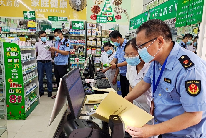 圖為檢查現(xiàn)場(chǎng)