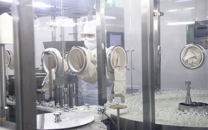 圖二新疆德源生物工程有限公司生產(chǎn)車間。