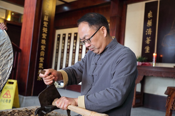 申屠銀洪 申屠銀洪