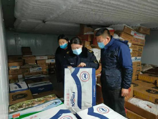 圖為檢查現(xiàn)場(chǎng)。