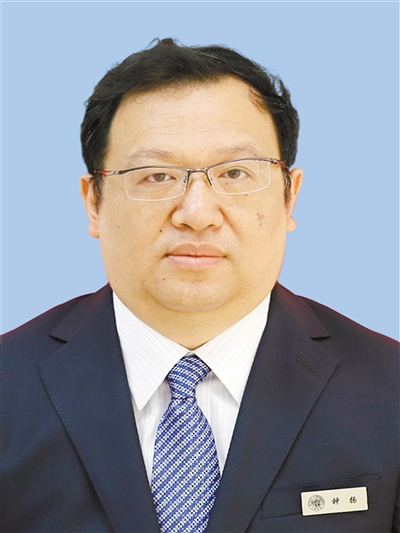 鐘揚像。新華社