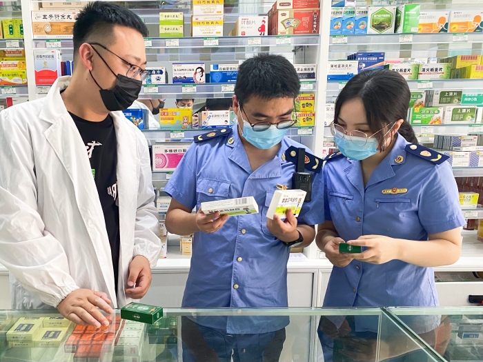 圖為檢查現(xiàn)場。