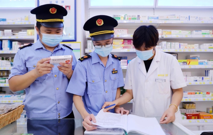 圖為檢查現(xiàn)場。