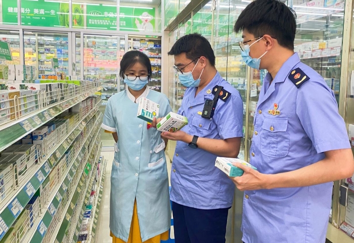 圖為檢查現(xiàn)場。