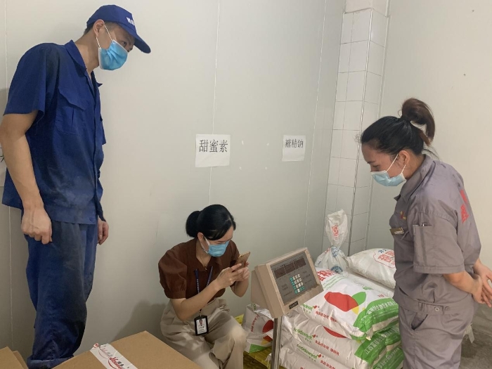 圖為檢查現(xiàn)場。