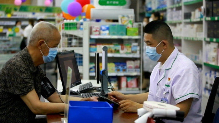 工作照-黑龍江省-哈爾濱市-香坊區(qū)-哈爾濱寶豐大藥房連鎖有限公司-張富