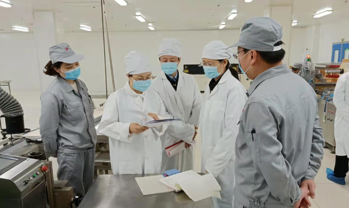 圖為檢查現(xiàn)場。