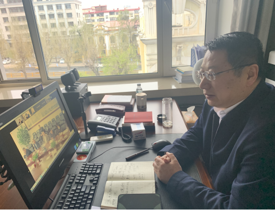 黑龍江省藥監(jiān)局黨組書記、局長(zhǎng)李勁松帶隊(duì)開展遠(yuǎn)程藥品安全生產(chǎn)檢查