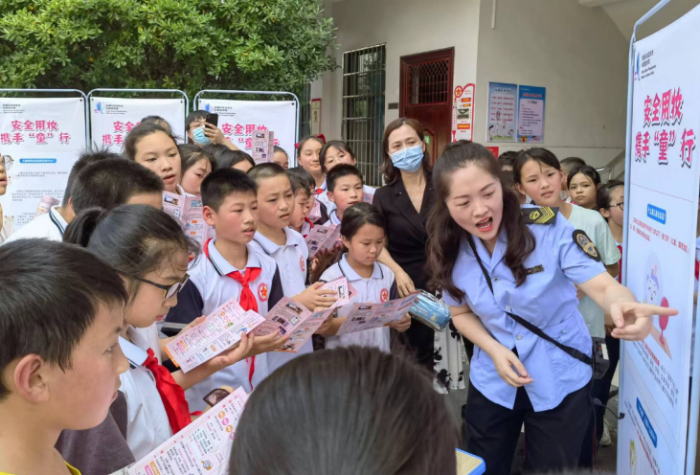 懷化開展兒童化妝品安全科普宣傳活動 懷化開展兒童化妝品安全科普宣傳活動