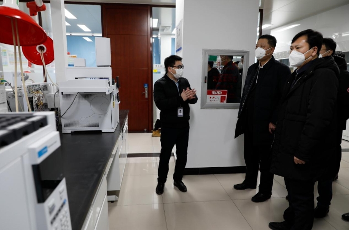 吉林省藥監(jiān)局組成調(diào)研組助企紓困解難題。(葉陽(yáng)歡攝)