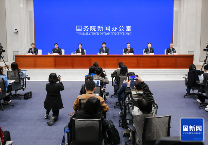 國務(wù)院政策例行吹風(fēng)會(huì)現(xiàn)場（劉健 攝）