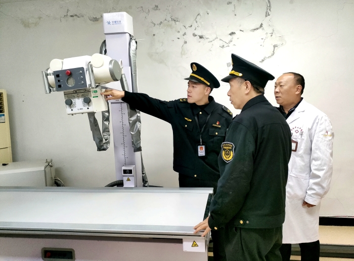 重慶市涪陵區(qū)市場監(jiān)管局開展醫(yī)療領(lǐng)域在用強(qiáng)檢計(jì)量器具專項(xiàng)檢查